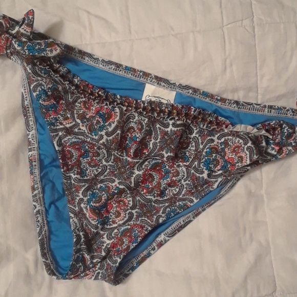 BNWOT Lucky Brand Bikini Size Large Bottoms 👙🌼🌻🌺 - Picture 1 of 7